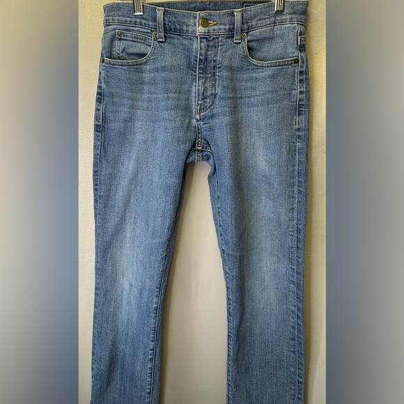 Vineyard Vines Jeans Men’s 30X30 Medium Wash Straight Fit Stretch Denim - Picture 2 of 12